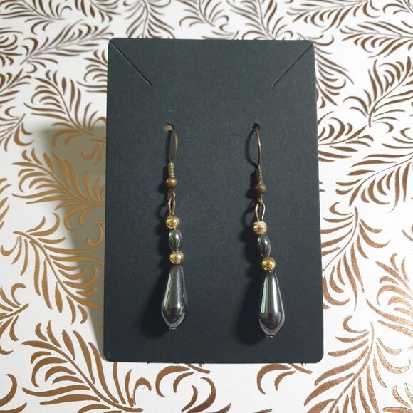 Handcrafted Teardrop Bead Dangle Earrings Brass Hooks Women Fashion Costume - Picture 1 of 3